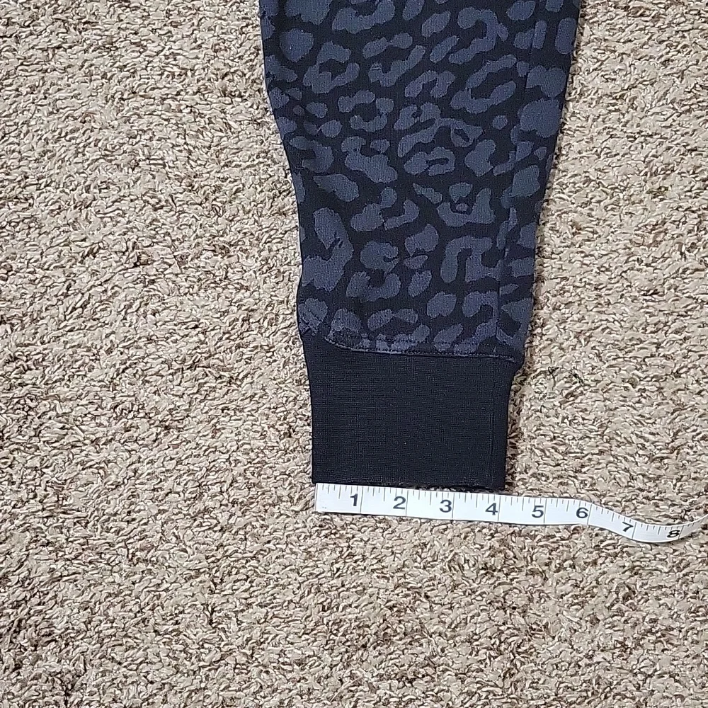 Set of Nike Women's Sz S - Picture 14 of 14